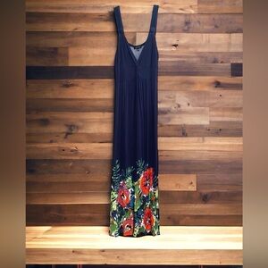 Beautiful Floral Detailed Maxi Dress